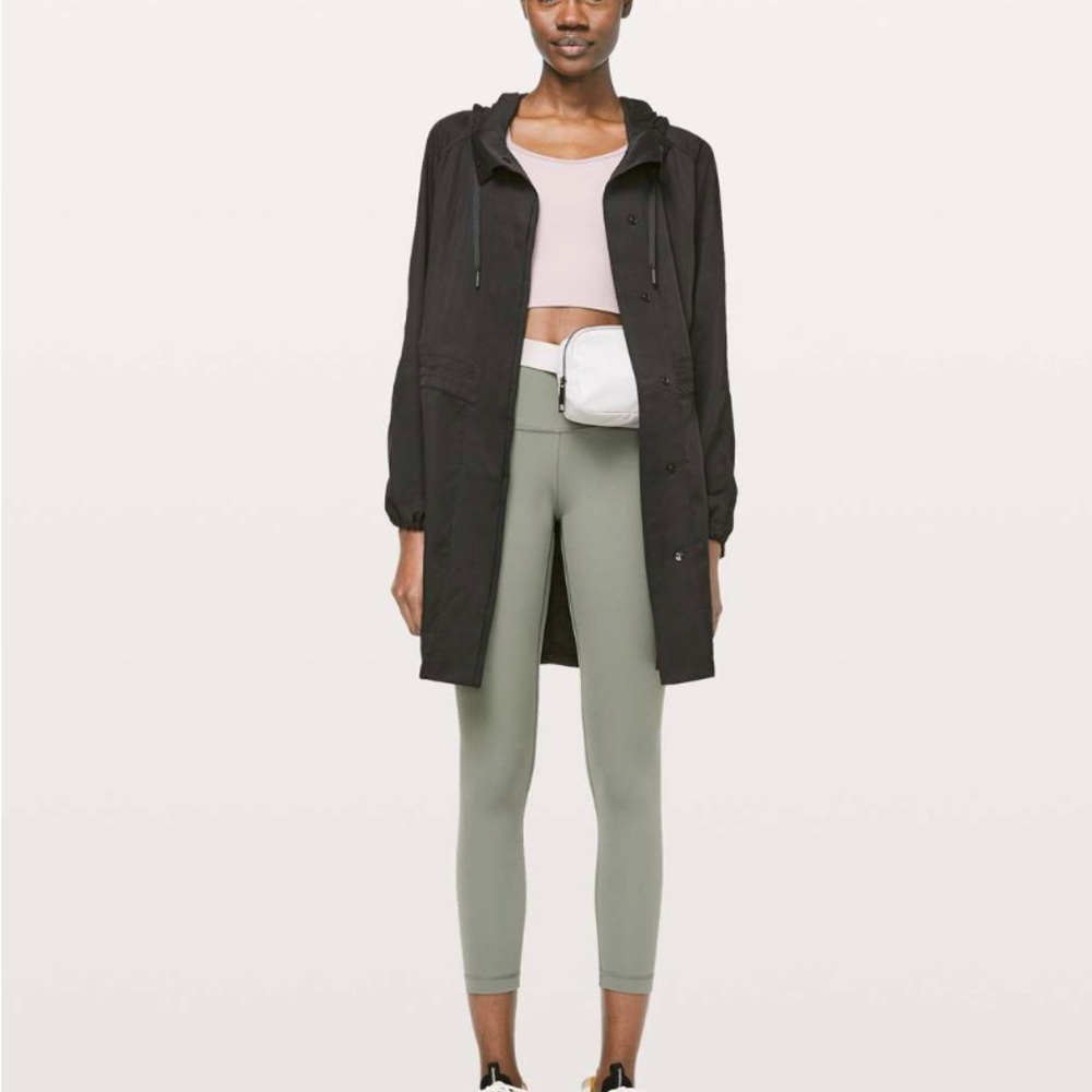 Lululemon lightweight jacket